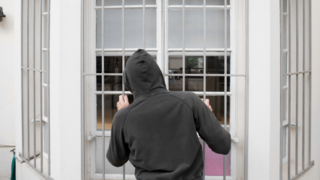 רק שרשרת אחת