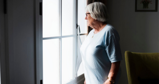 ביקשה מהעירייה להחזיר לה את ההפרשים בגין הגבייה העודפת