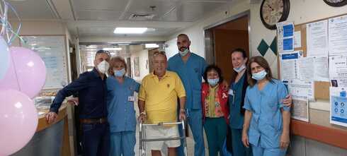 ליוסף סטרוגנו והצוות המטפל בבית החולים פלימן